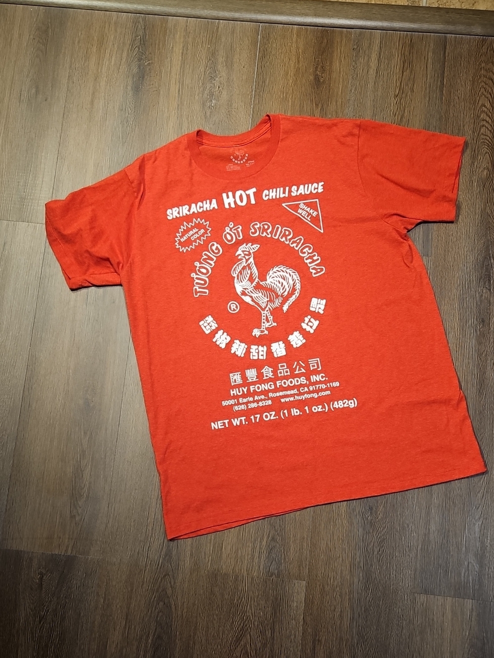 Sriracha Hot Chili Sauce Graphic Tee - Red Sz Large